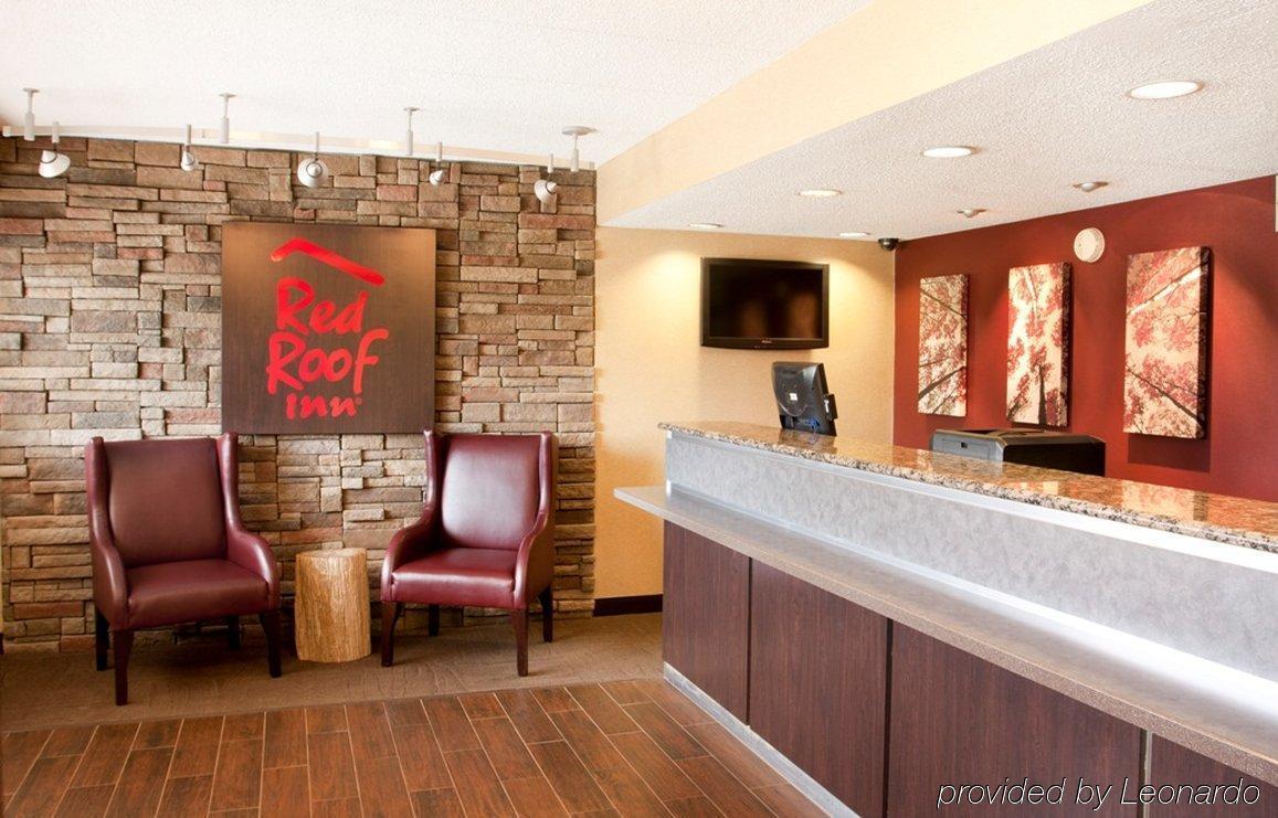 Red Roof Inn Virginia Beach Interior photo